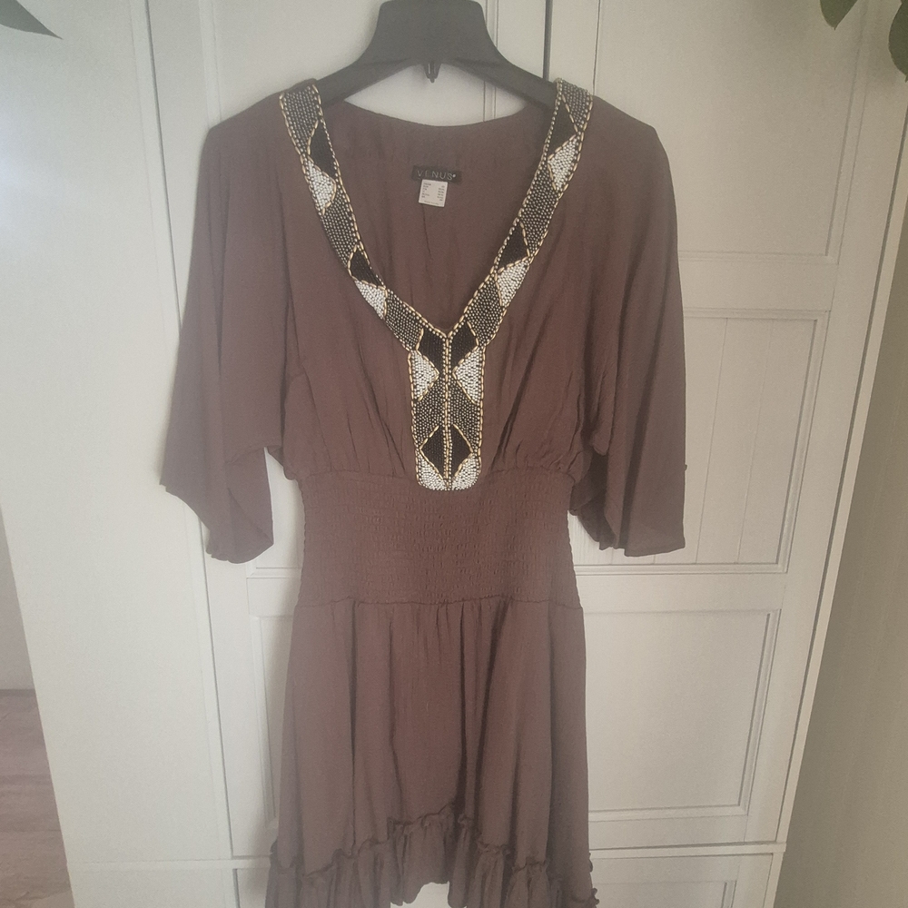 VENUS Brown V-Neck Tunic with Beaded Geometric Trim